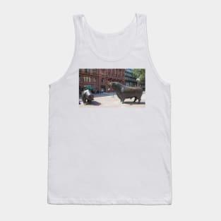 Bull and Bear, Stock Exchange, Frankfurt Tank Top